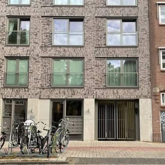 Woning in Lutmastraat, 1073 GW Amsterdam, Netherlands